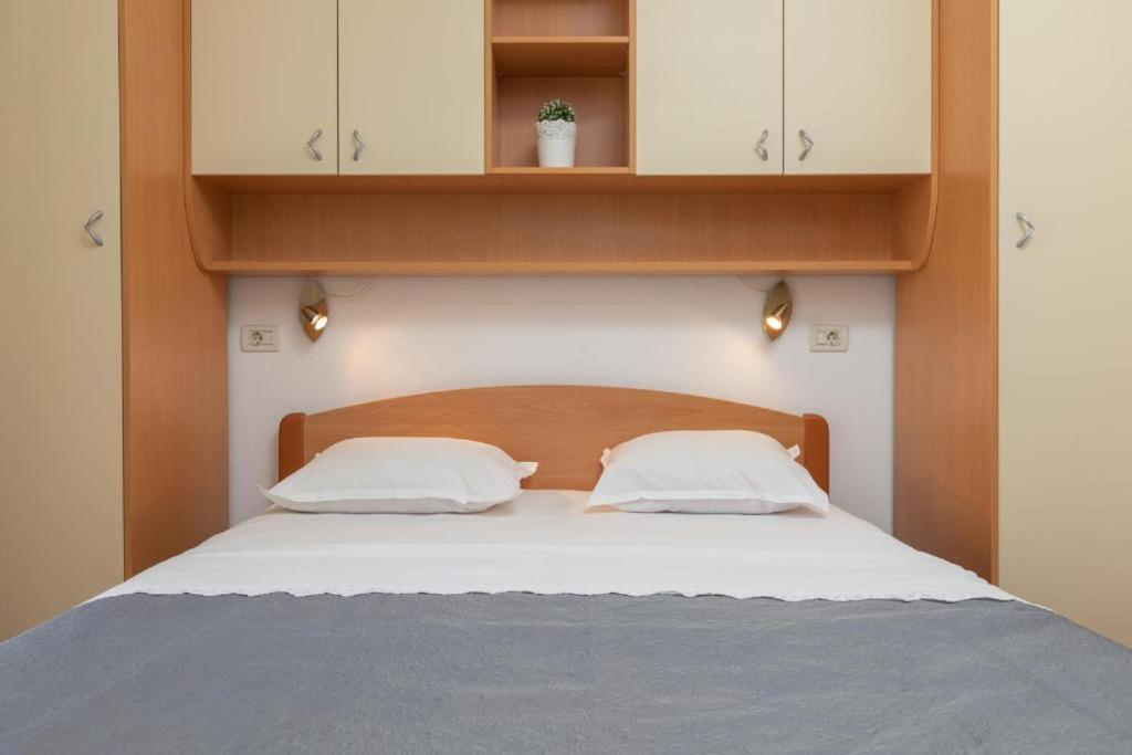 Apartmani Vela Tučepi Exterior foto